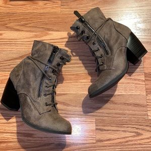 Taupe heeled booties NWOT